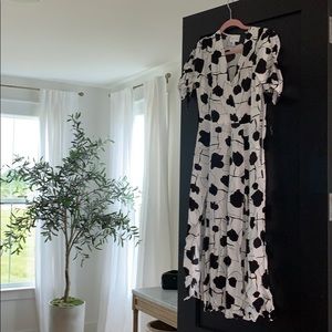 Alive McCall black and white floral dress